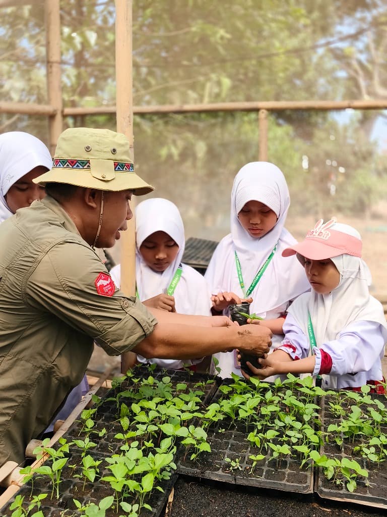 Praktik Sains Peserta Didik Al-Afiyah